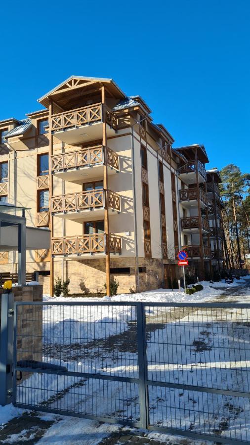 Park 2 Apartment *