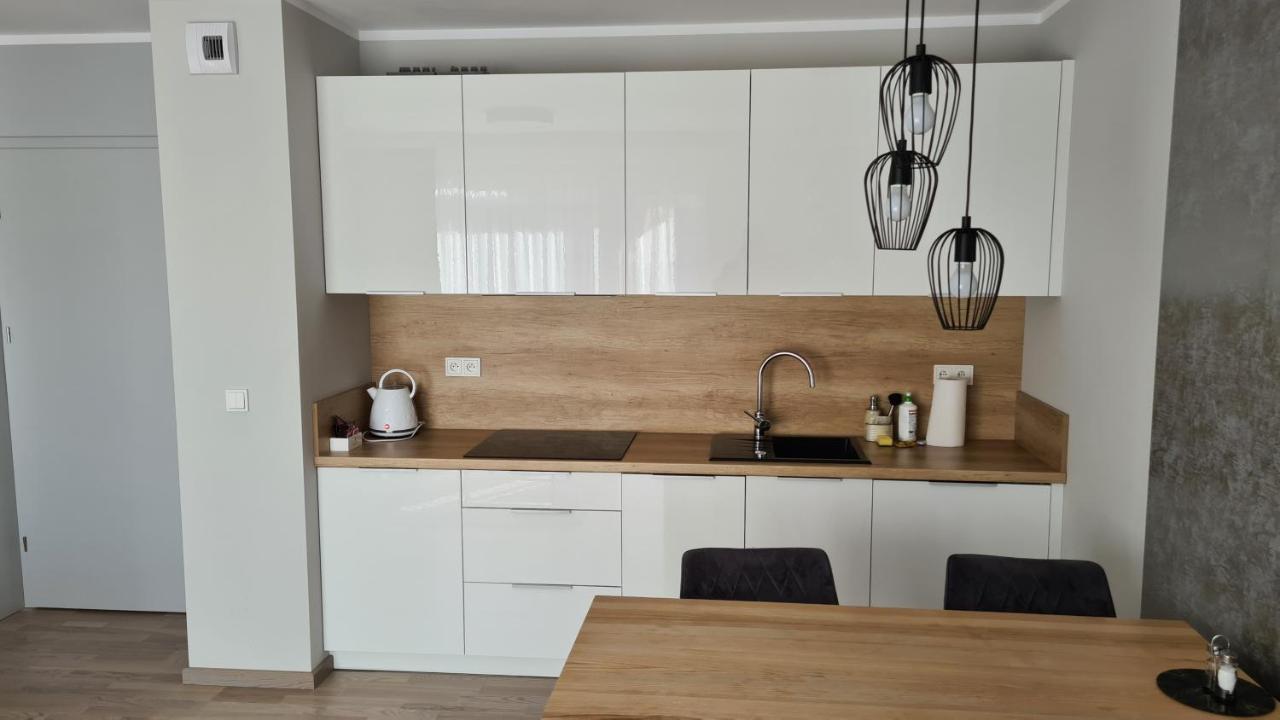 Park 2 Apartment *